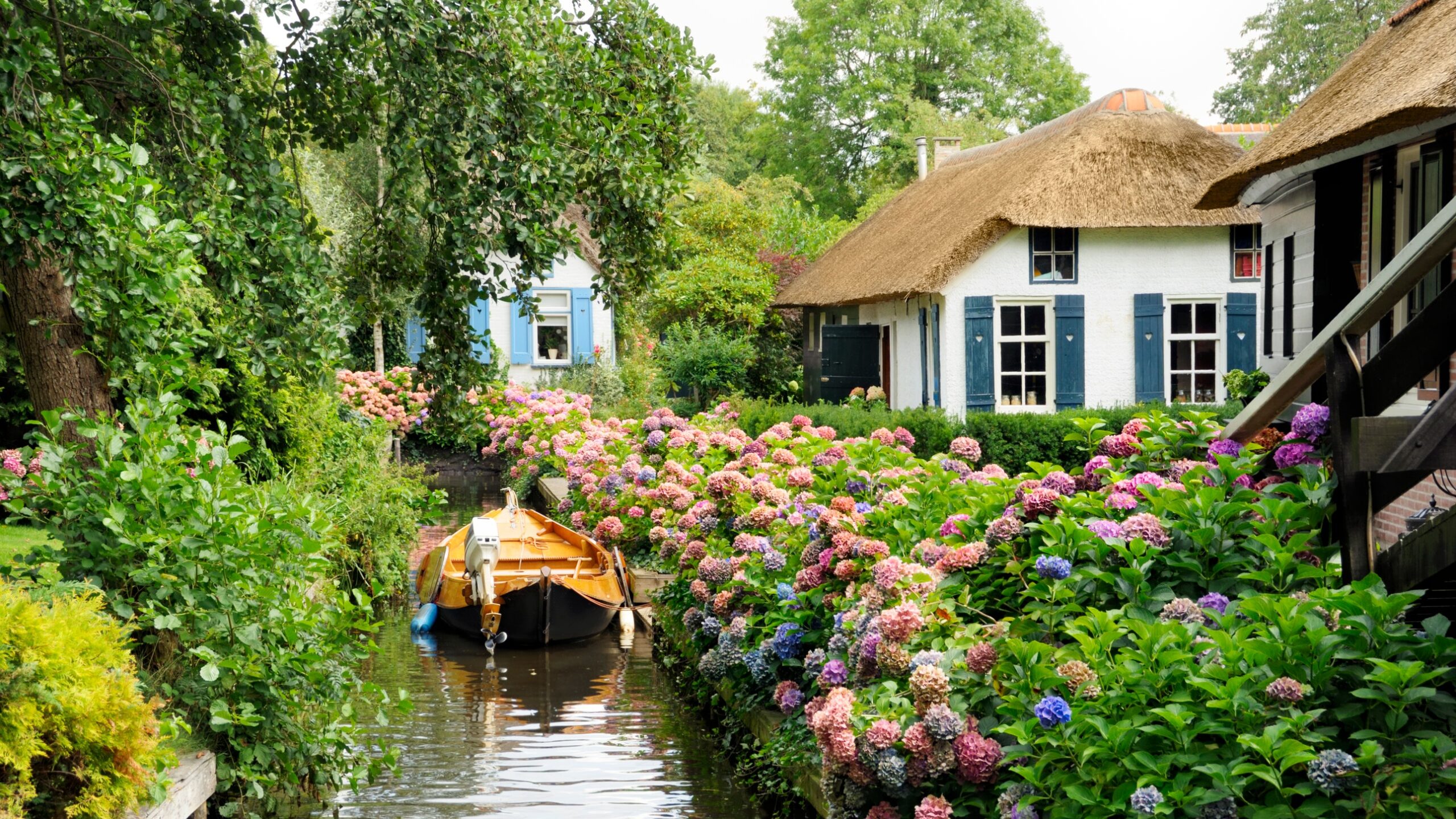 The World’s 11 Most Beautiful Thatched Roof Villages