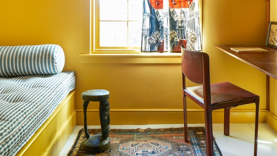 27 Underrated Paint Colors to Add to Your Rotation, According to Designers