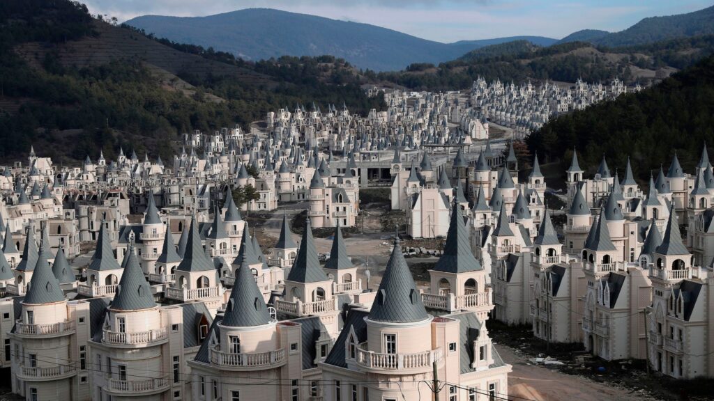 Burj Al Babas: Inside an Abandoned Town of Disney-esque Castles