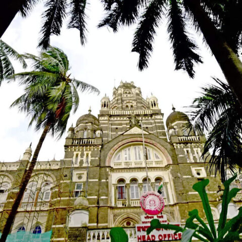 Bombay HC raps BMC and SRA for constructions on plot reserved for playground, ET RealEstate