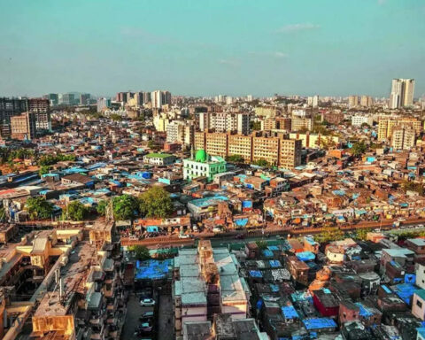 Dharavi residents resisting eligibility survey face warning, ET RealEstate