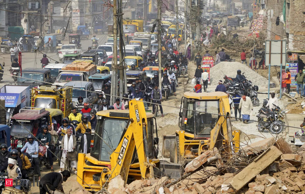 Residents protest as KMC plans demolition of unsafe building on Christopher Road, ET RealEstate