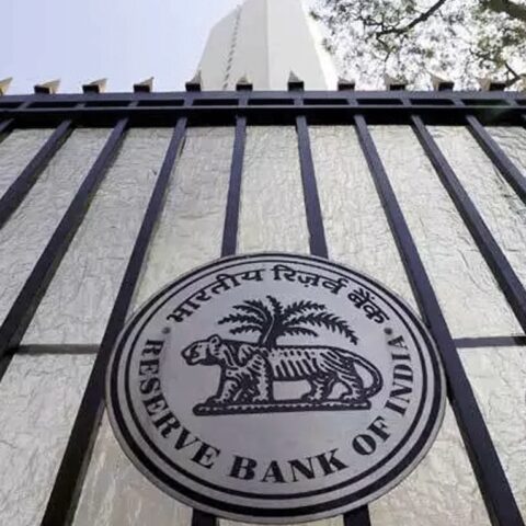 RBI cuts policy rate by 25 bps to 6.25%, first reduction in five years, ET RealEstate