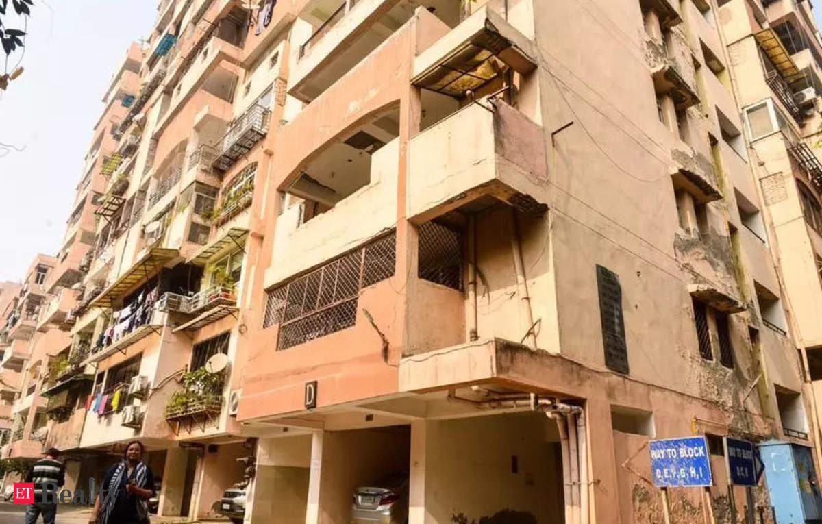 DDA begins process to demolish signature view apartments in Delhi's Mukherjee Nagar, ET RealEstate