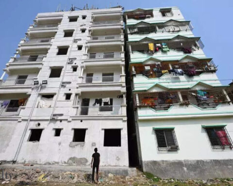 Delhi civic body begins crackdown on illegal high-rise buildings in Shakti Vihar, ET RealEstate