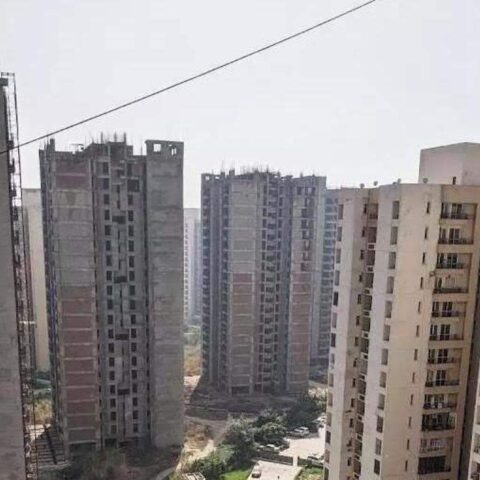 Homebuyers in Noida protest against long delay in Jaypee Infratech projects, ET RealEstate