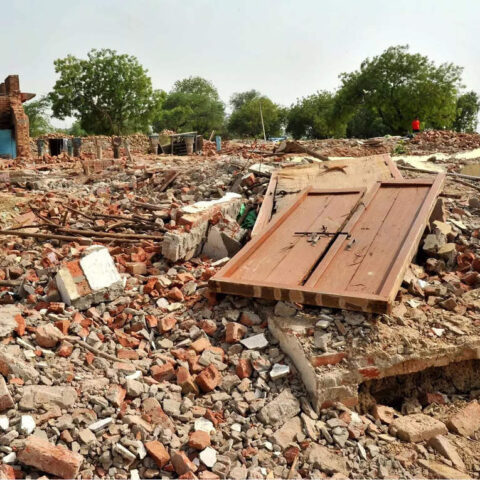 MCG councillors seek construction waste plants in each zone in Gurugram, ET RealEstate