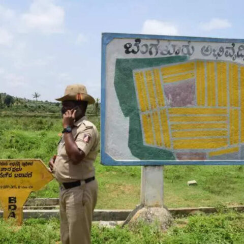 Nadaprabhu Kempegowda Layout site allottees in Bengaluru demand compensation for infra woes, ET RealEstate