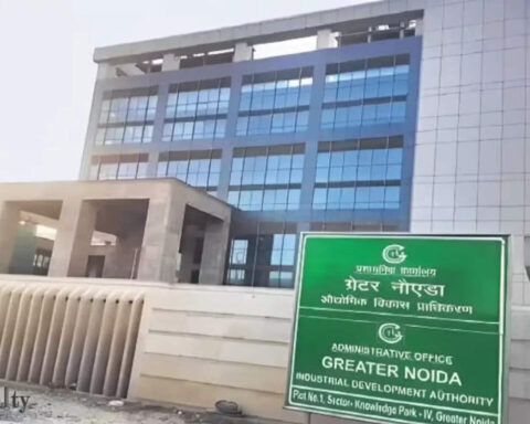Noida authority threatens to cancel AOA registrations over sewage disposal into drains, ET RealEstate