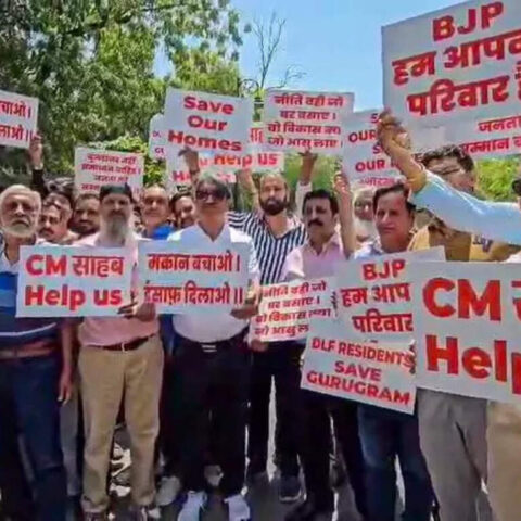 Residents of DLF areas in Gurugram protest against demolition orders, ET RealEstate
